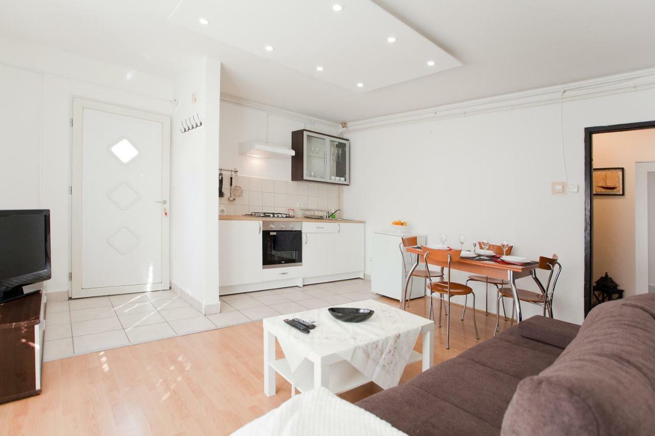 זאגרב Apartman Sara מראה חיצוני תמונה